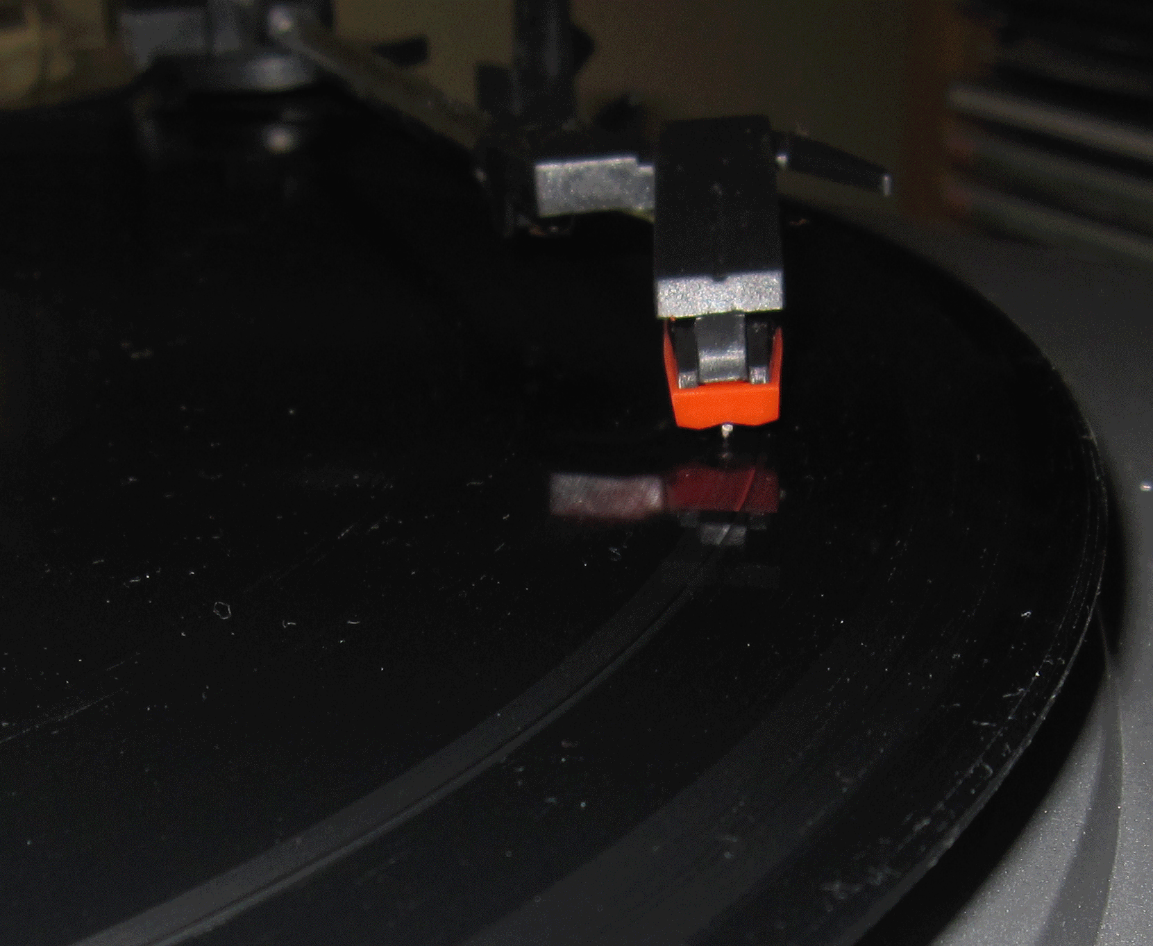 how to tell if a record player needle is broken