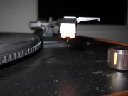 Close up of Crosley's cartridge and needle.